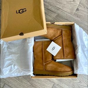 UGG Women’s Short II boots